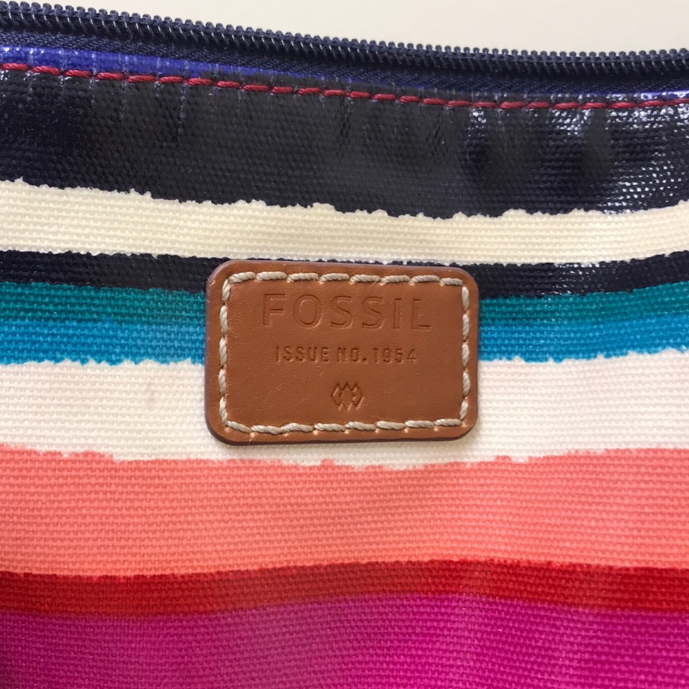 Matching FOSSIL Purse and Wallet - Picture 2 of 5